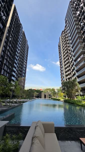 Tembusu Grand, , 2 Bedrooms, 743 sqft, Condominium For Rent, by Foo Mei Ling, 60237297 - Exterior - PropertyGuru.com.sg