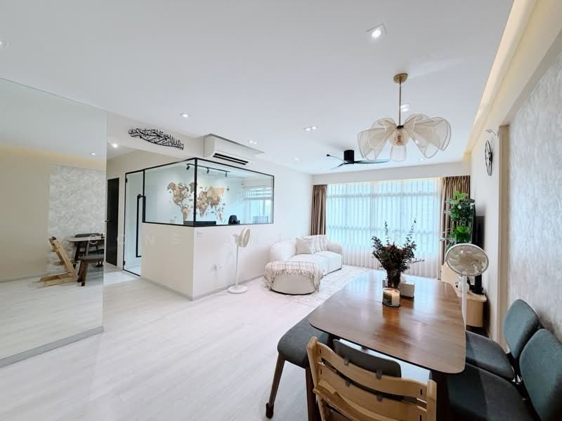 471B Upper Serangoon Crescent HDB Flat For Sale at S$ 700,000 | PropertyGuru Singapore