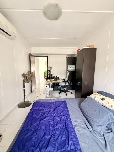 652 Jalan Tenaga HDB Flat For Sale at S$ 899,999 | PropertyGuru Singapore - Bedroom