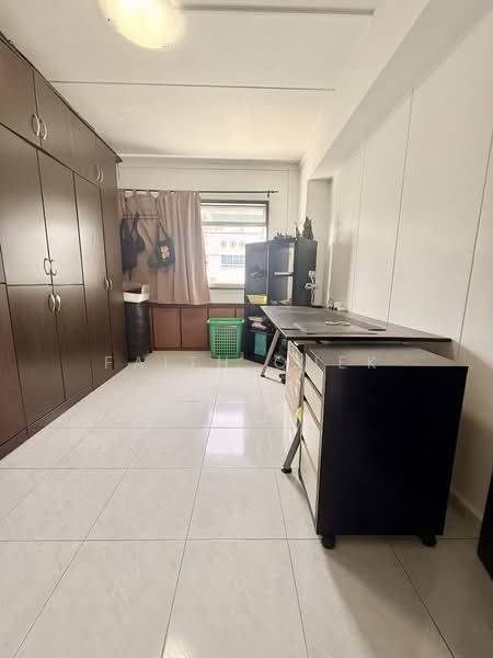 652 Jalan Tenaga HDB Flat For Sale at S$ 899,999 | PropertyGuru Singapore - Study