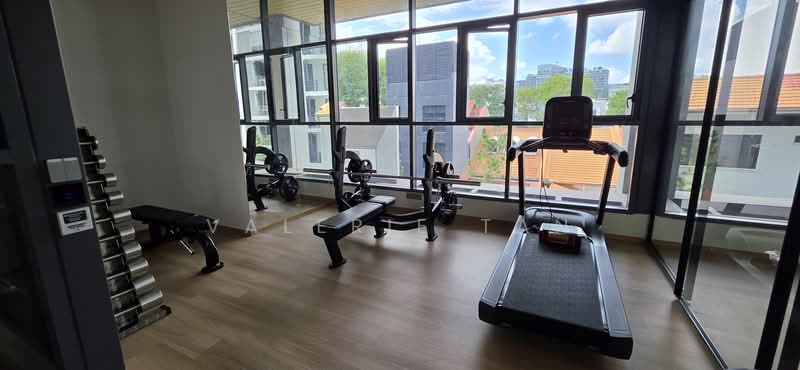 Hill House, 10A-11 Institution Hill, 10B, 2 Bedrooms, 624 sqft, Condominium For Rent, by Valerie Tan, 60237531 - Gym - PropertyGuru.com.sg