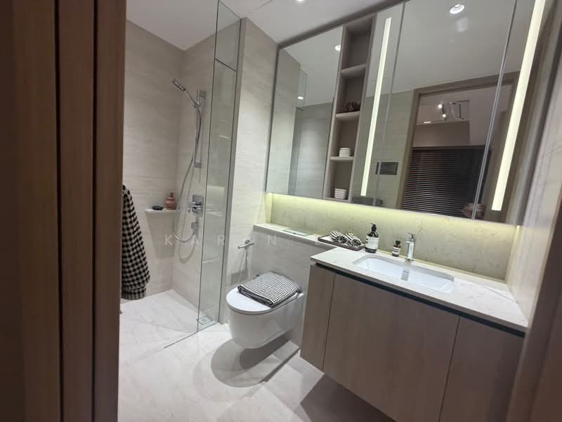 Bloomsbury Residences Apartment For Sale at S$ 2,306,000 | PropertyGuru Singapore