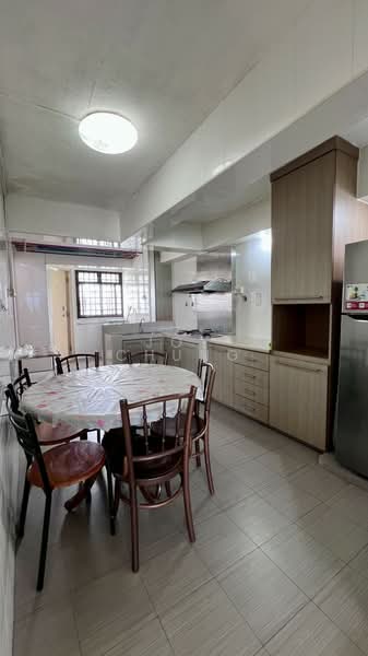 8 Marsiling Drive, 8 Marsiling Drive, 3 Bedrooms, 947 sqft, HDB Flat For Rent, by Joy Chung, 60237621 - Kitchen - PropertyGuru.com.sg
