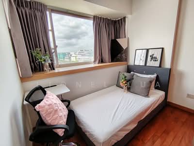 For Rent - Le Crescendo