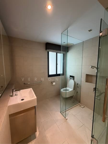 Regent Villa, Jalan Lim Tai See, 4 Bedrooms, 3,000 sqft, Semi-Detached House For Rent, by Vernon Tan, 60237666 - PropertyGuru.com.sg