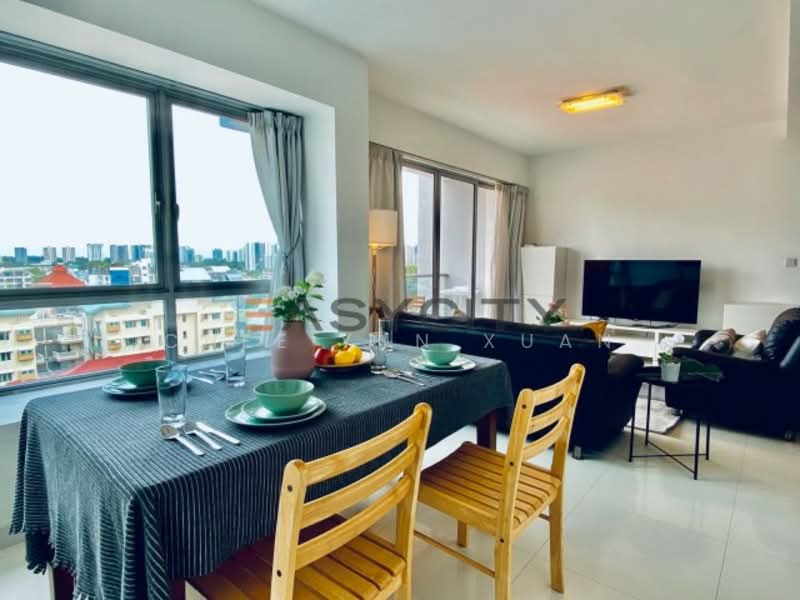 For Rent - Esta Ruby