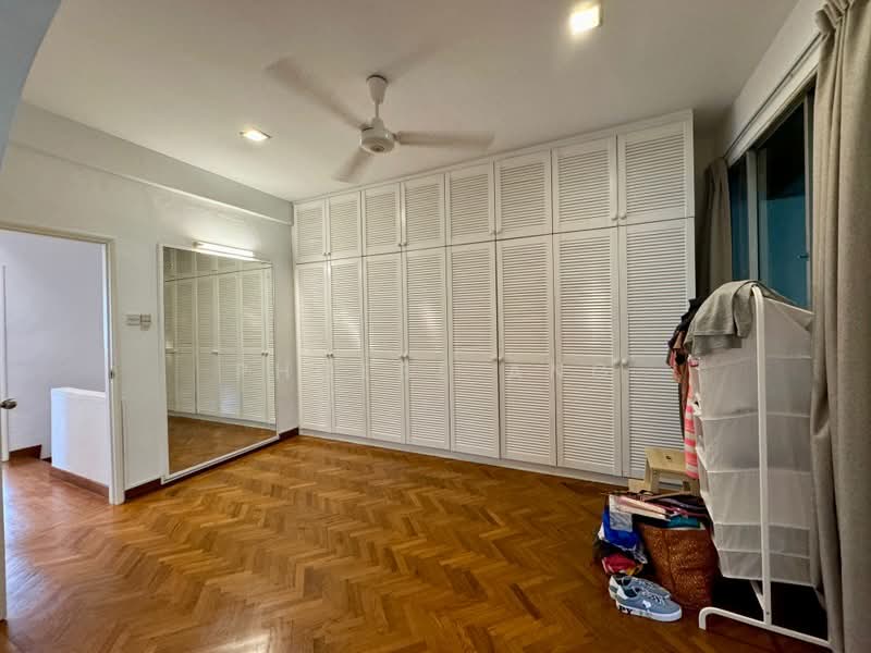 Bukit Timah Botanic Gardens MRT 4 Bed and Helper Garden, University Road, 4 Bedrooms, 4,280 sqft, Semi-Detached House For Rent, by Phoebe Ang, 60237769 - PropertyGuru.com.sg