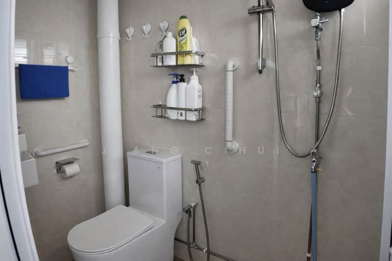 435 Hougang Avenue 8 HDB Flat For Sale at S$ 640,000 | PropertyGuru Singapore