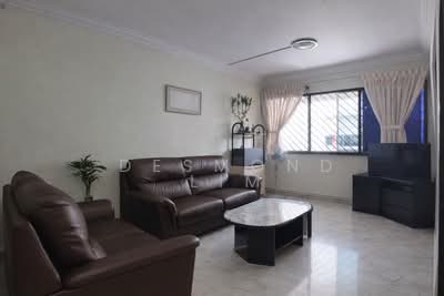 For Sale - 435 Hougang Avenue 8