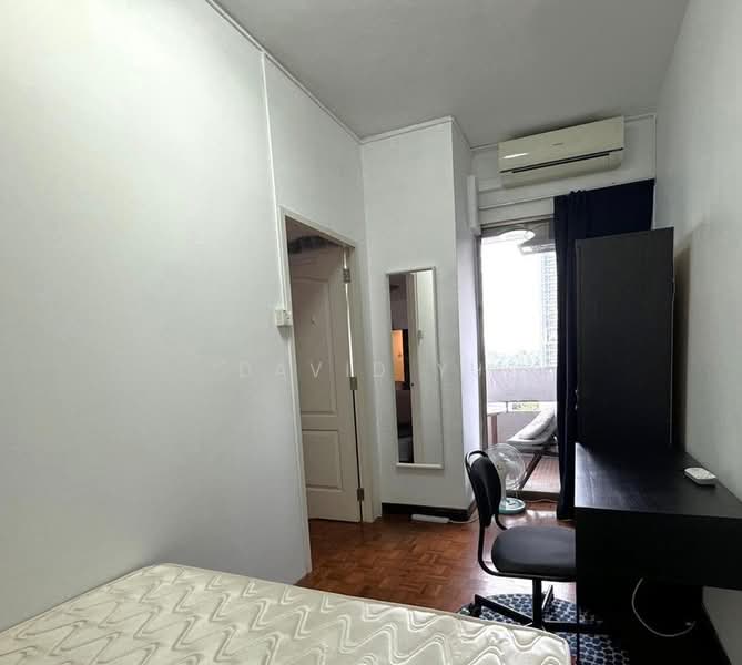 Orchard Towers, 1 Claymore Drive, Room Rental, 100 sqft, Apartment For Rent, by David Yu, 60237862 - PropertyGuru.com.sg