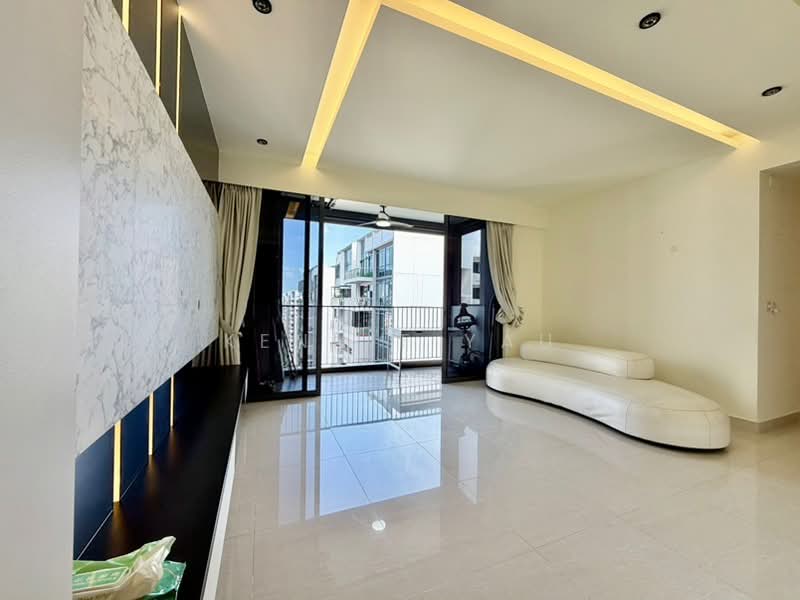 La Fiesta, Sengkang Square, 3 Bedrooms, 893 sqft, Condominium For Rent, by Kennie Yau, 60237879 - PropertyGuru.com.sg