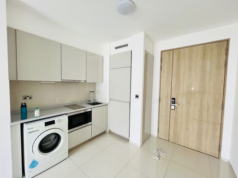 For Rent - The Wisteria