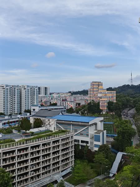 291D Bukit Batok Street 24 HDB Flat For Sale at S$ 668,000 | PropertyGuru Singapore - Unblocked view from Service Balcony