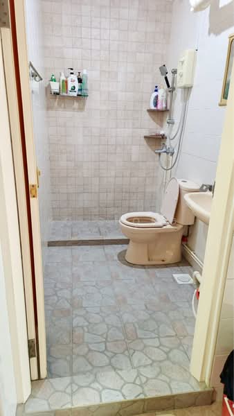 For Rent - 269 Toh Guan Road