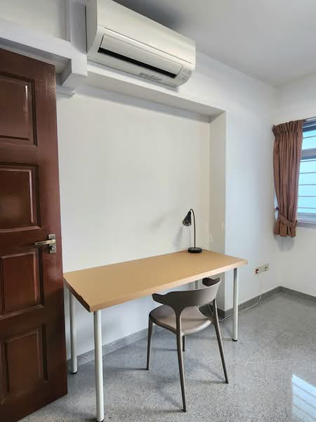 For Rent - 49 Strathmore Avenue