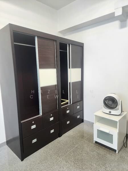 For Rent - 49 Strathmore Avenue