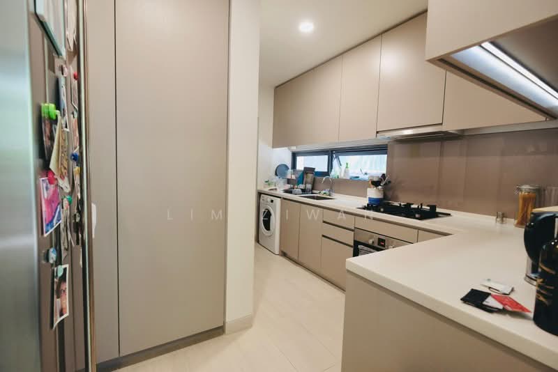 Highline Residences, 11 Kim Tian Road, 2 Bedrooms, 800 sqft, Condominium For Rent, by Lim Ziwan, 60238024 - PropertyGuru.com.sg