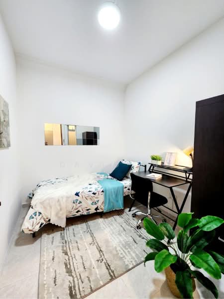 Central Green, 9 Jalan Membina, Room Rental, 90 sqft, Condominium For Rent, by David Yu, 60238042 - PropertyGuru.com.sg