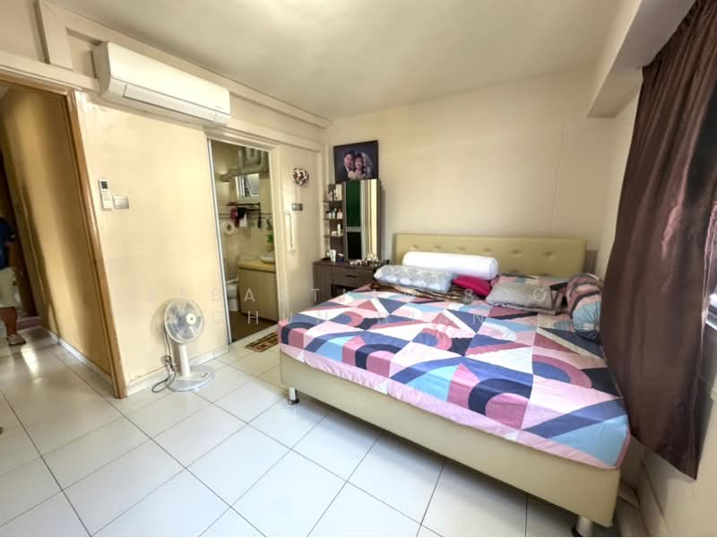 678 Choa Chu Kang Crescent HDB Flat For Sale at S$ 668,000 | PropertyGuru Singapore