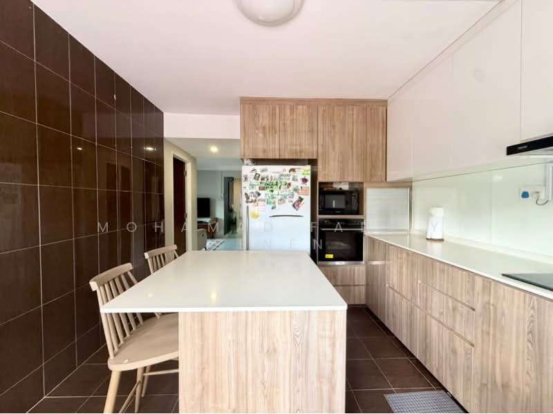 394 Tampines Avenue 7 HDB Flat For Sale at S$ 858,000 | PropertyGuru Singapore