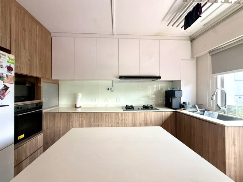 394 Tampines Avenue 7 HDB Flat For Sale at S$ 858,000 | PropertyGuru Singapore