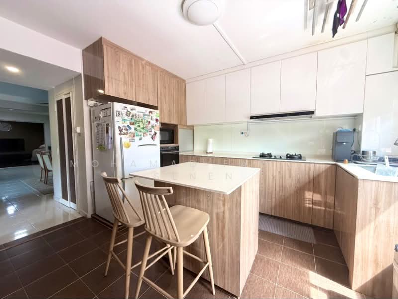 394 Tampines Avenue 7 HDB Flat For Sale at S$ 858,000 | PropertyGuru Singapore