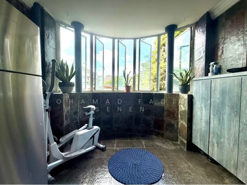 For Sale - 394 Tampines Avenue 7