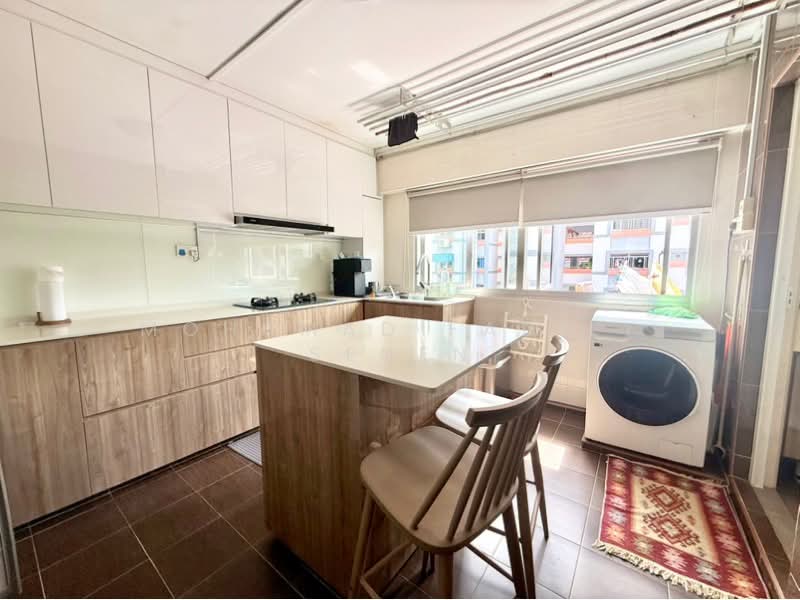 For Sale - 394 Tampines Avenue 7