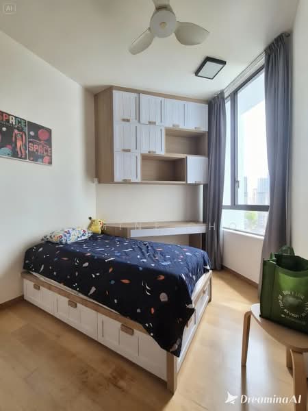 The Crest Condominium For Sale at S$ 2,650,000 | PropertyGuru Singapore