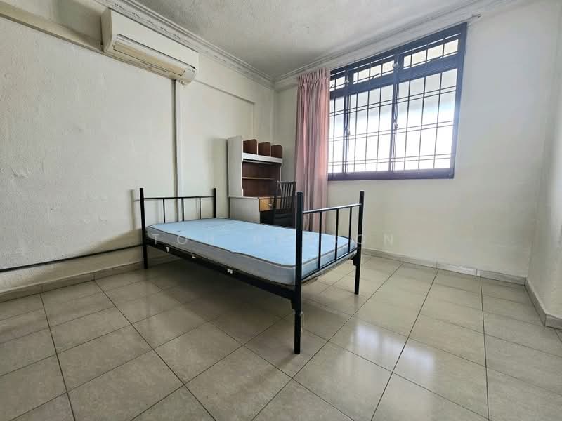 713 Yishun Street 71 HDB Flat For Sale at S$ 490,000 | PropertyGuru Singapore