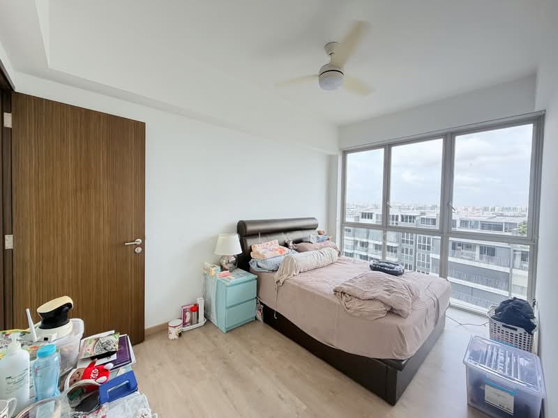 Heron Bay Executive Condominium For Sale at S$ 3,300,000 | PropertyGuru Singapore - Bedroom