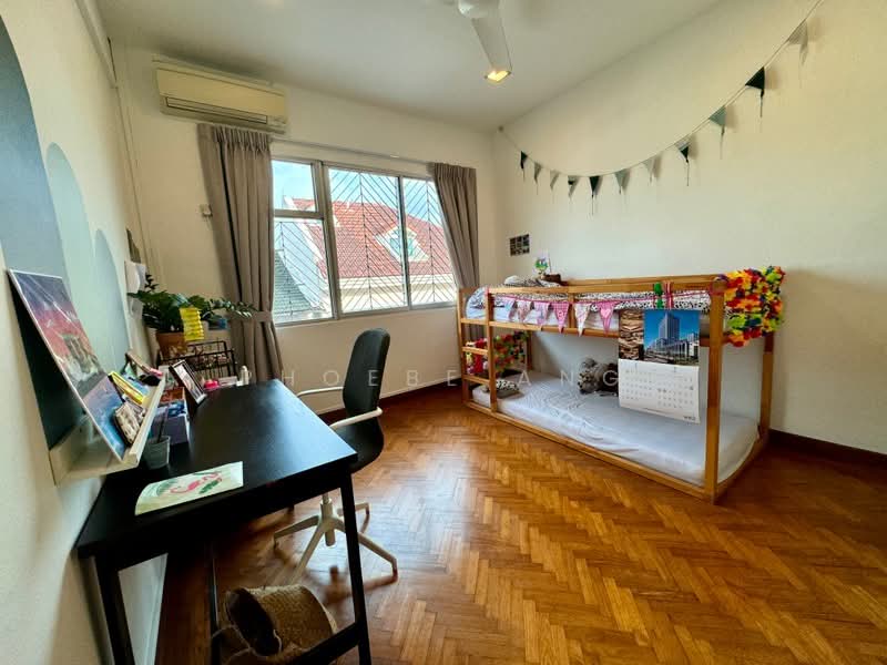 Bukit Timah Botanic Gardens MRT 4 Bed and Helper Garden, University Road, 4 Bedrooms, 4,280 sqft, Semi-Detached House For Rent, by Phoebe Ang, 60238524 - PropertyGuru.com.sg