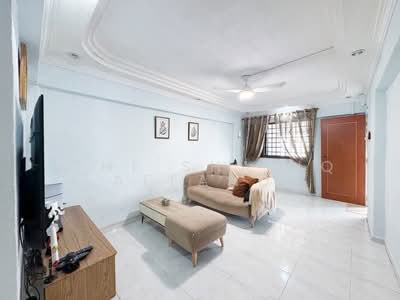 For Sale - 250 Tampines Street 21