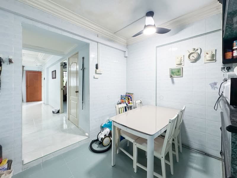 250 Tampines Street 21 HDB Flat For Sale at S$ 500,000 | PropertyGuru Singapore