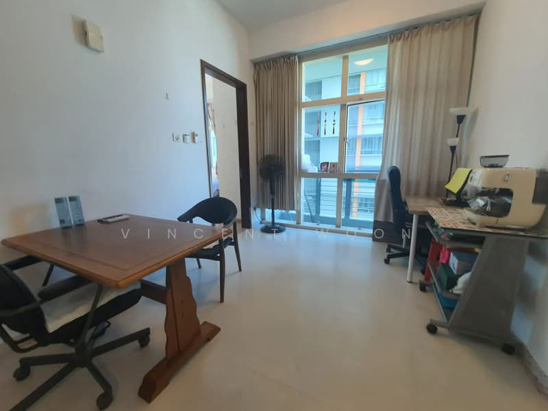 Mandale Heights, 45 Mandalay Road, Studio, 570 sqft, Apartment For Sale, by Vincent Woon, 60238554 - Living Room - PropertyGuru.com.sg