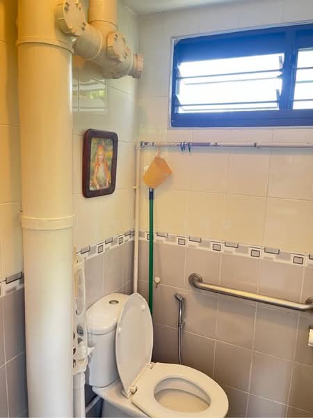 10 Gloucester Road, 10 Gloucester Road, 4 Bedrooms, 990 sqft, HDB Flat For Sale, by June Leng Yee Hoe, 60238556 - PropertyGuru.com.sg