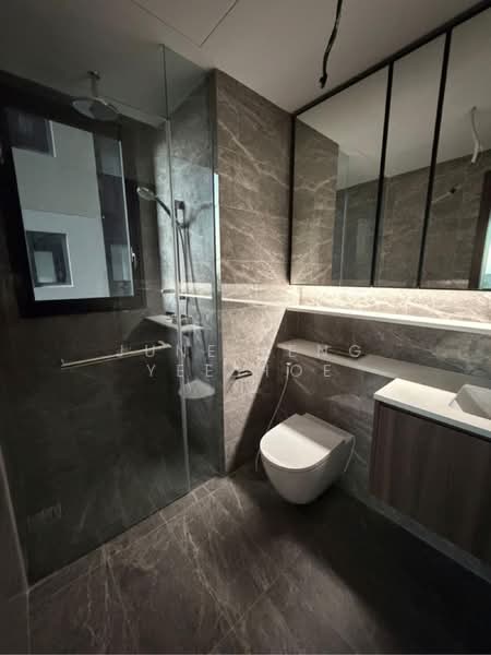 Lentor Modern Condominium For Sale at S$ 2,400,000 | PropertyGuru Singapore