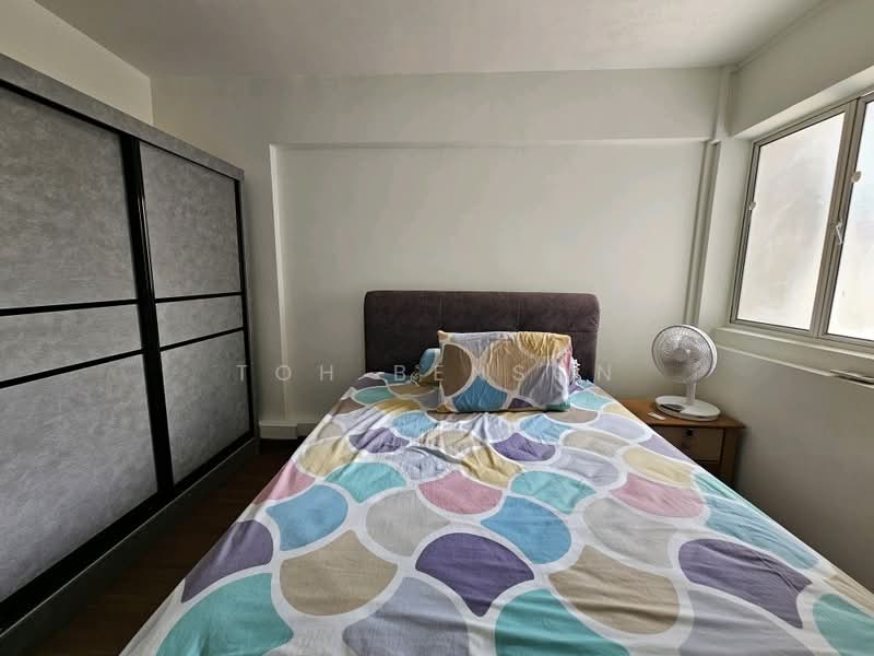 452 Ang Mo Kio Avenue 10, 452 Ang Mo Kio Avenue 10, Room Rental, 215 sqft, HDB Flat For Rent, by Toh Benson, 60238571 - PropertyGuru.com.sg