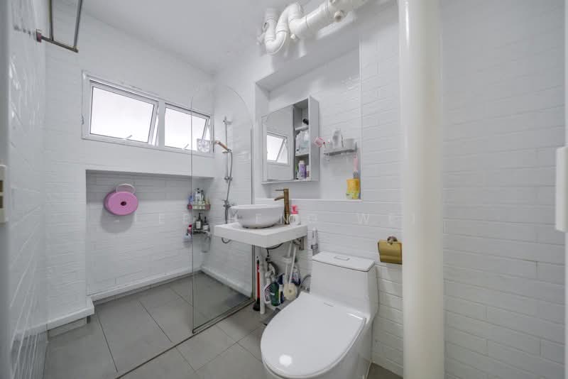 253 Ang Mo Kio Street 21 HDB Flat For Sale at S$ 1,000,000 | PropertyGuru Singapore