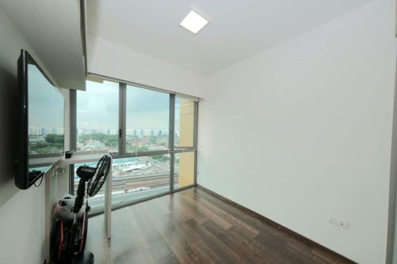 The Glades Condominium For Sale at S$ 2,950,000 | PropertyGuru Singapore