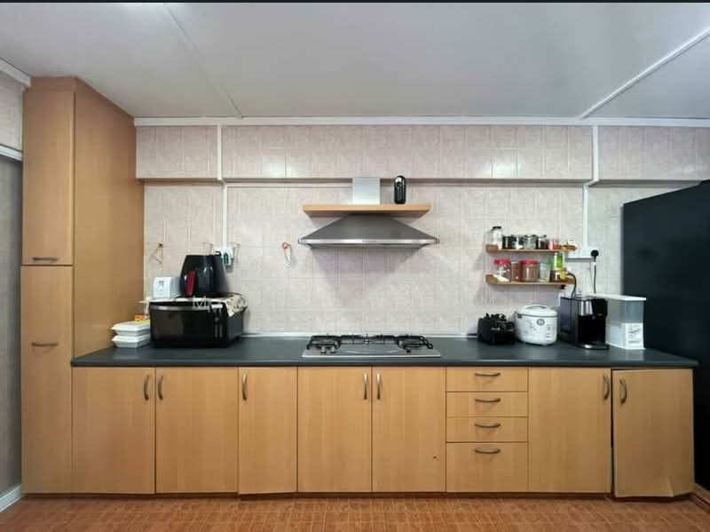792 Yishun Ring Road HDB Flat For Sale at S$ 888,000 | PropertyGuru Singapore