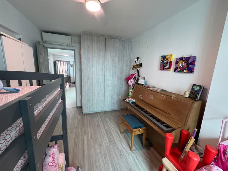 193 Edgefield Plains HDB Flat For Sale at S$ 610,000 | PropertyGuru Singapore