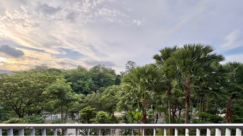 The Visionaire, 198 Canberra Drive, 3 Bedrooms, 958 sqft, Executive Condominium For Sale, by JAY PECK, 60238839 - PropertyGuru.com.sg