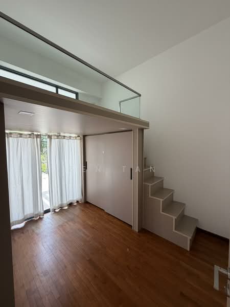 J Gateway Condominium For Sale at S$ 1,620,000 | PropertyGuru Singapore - Master Bedroom