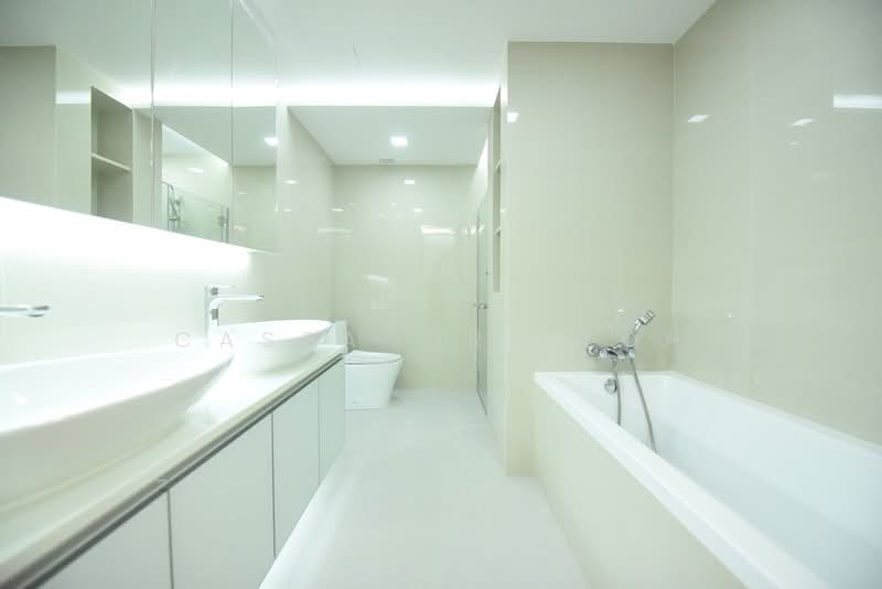 For Rent - Nassim Jade