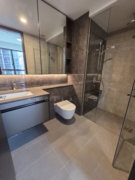 Tembusu Grand Condominium For Sale at S$ 2,120,000 | PropertyGuru Singapore - Bathroom
