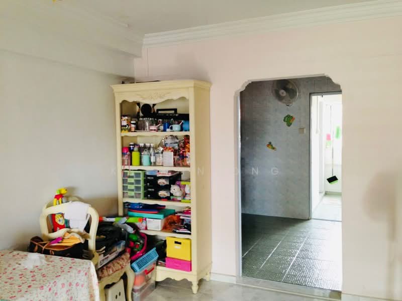 156 Lorong 1 Toa Payoh HDB Flat For Sale at S$ 920,000 | PropertyGuru Singapore