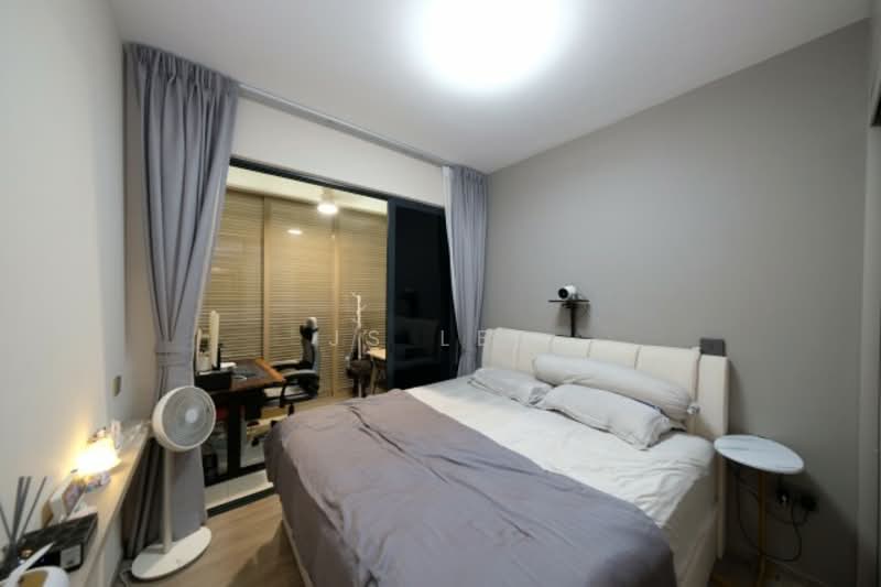 Sengkang Grand Residences Condominium For Sale at S$ 2,380,000 | PropertyGuru Singapore