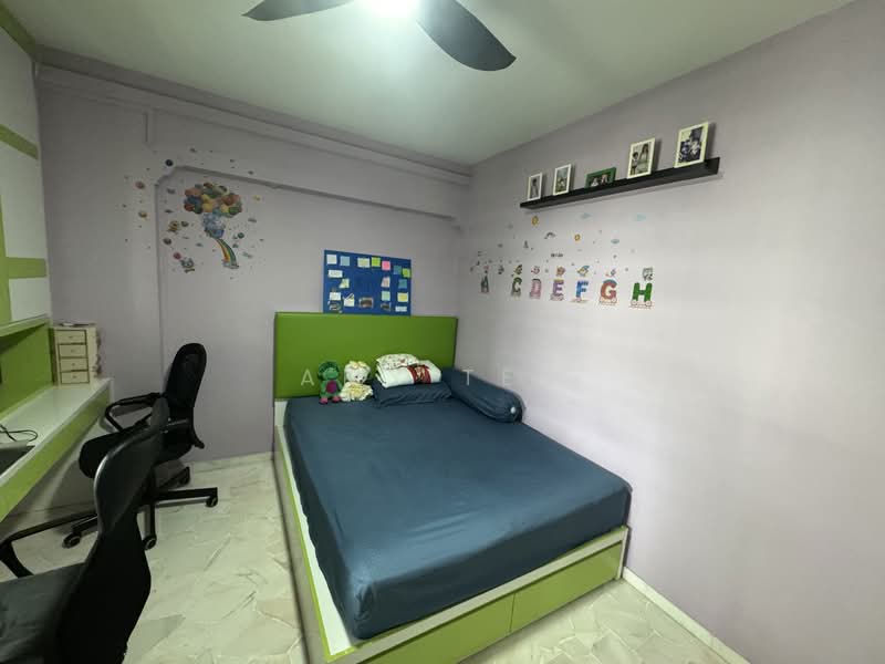 For Sale - 234 Pasir Ris Drive 4