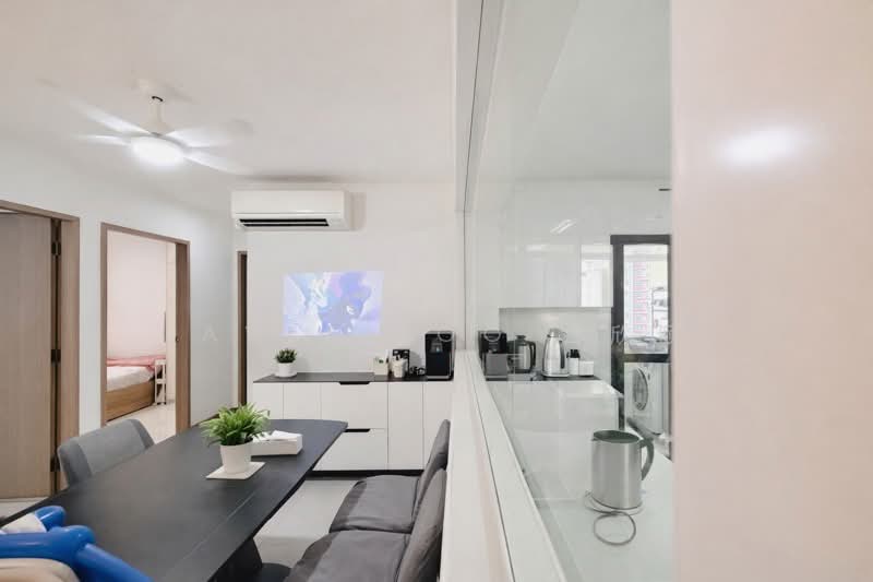 For Sale - 464A Bukit Batok West Avenue 8